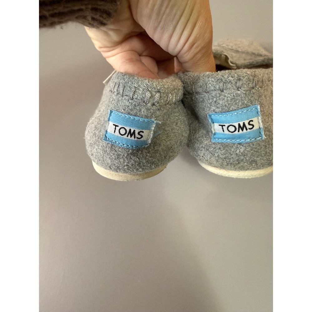 TOMS Womens Grey Wool Faux Shearling Lined Alpargata Slip On Shoes Size 7